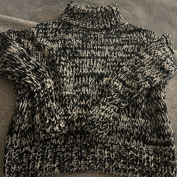 Zara Knit black and white - Picture 3 of 4